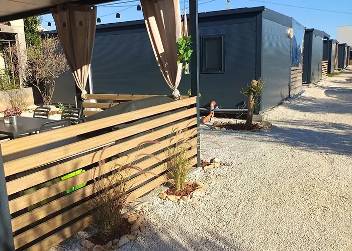 Isabell - Camp Limoni 12 Sukošan