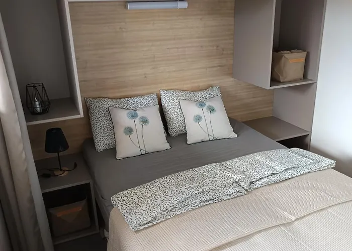 Isabell - Camp Limoni 12 * Sukošan