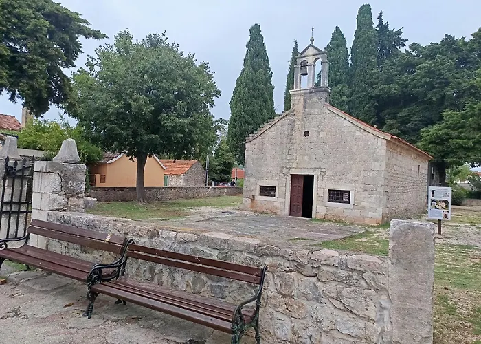 بيت للعطل Isabell - Camp Limoni 12 *