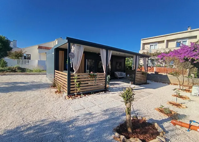 Дом отдыха Isabell - Camp Limoni 12