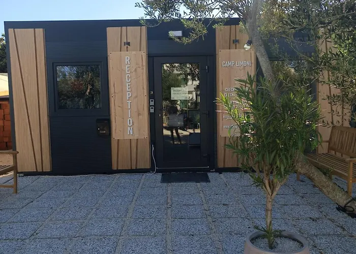 Дом отдыха Isabell - Camp Limoni 12 *